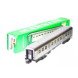 MÄRKLIN 4043 Nahverkehrswagen AB4nb der DB (1963-1964)