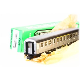 MÄRKLIN 4043 Nahverkehrswagen AB4nb der DB (1963-1964)