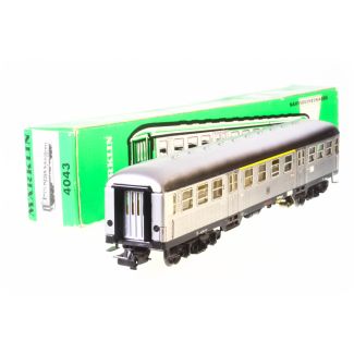 MÄRKLIN 4043 Nahverkehrswagen AB4nb der DB (1963-1964)